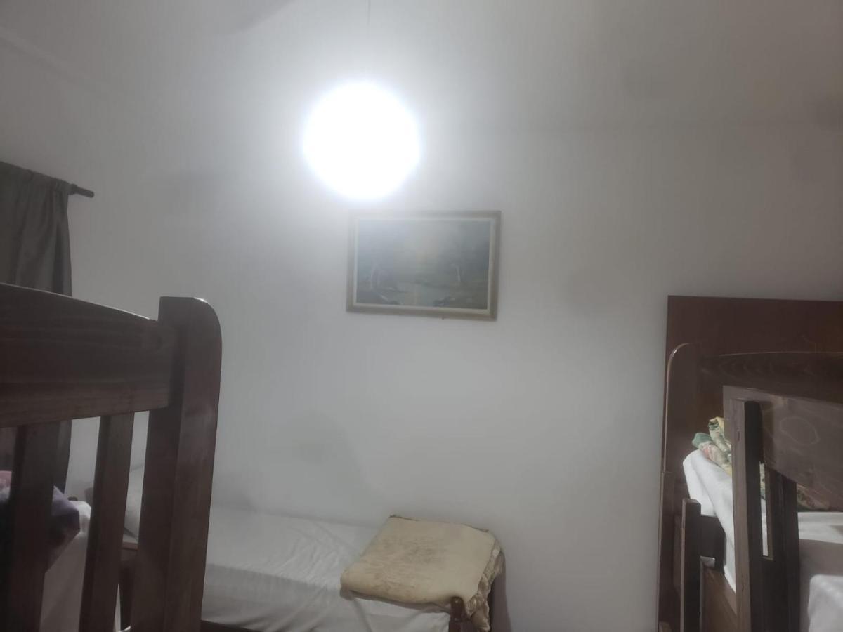 Hostel Split Rock Tirana Exterior foto